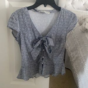 Abercrombie top